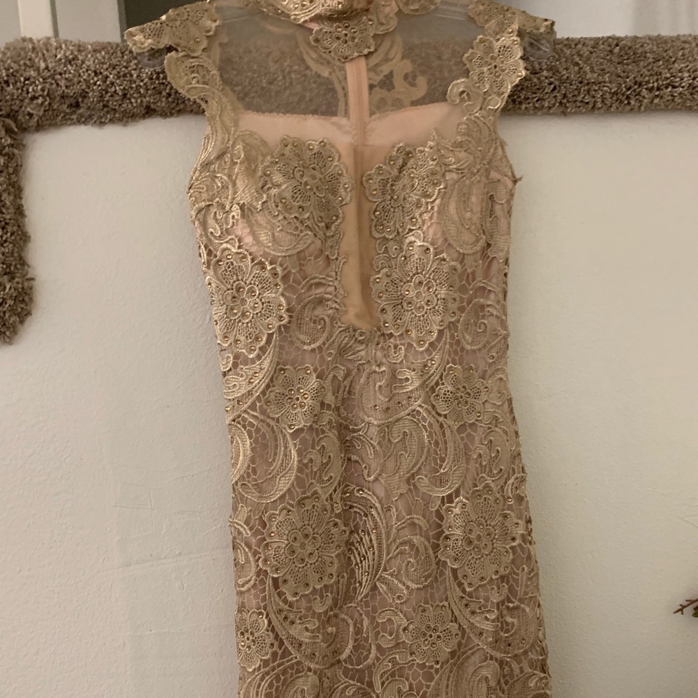 The perfect gold dress